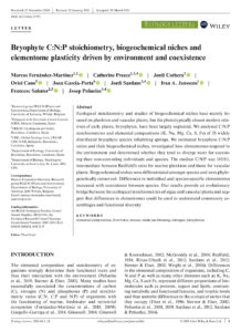 Bryophyte C:N:P stoichiometry, biogeochemical niches and element